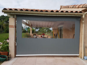 store à descente verticale